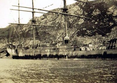 The Herzogin Cecilie abandoned in Starehole Bay