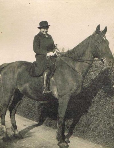 Edith Sawtell/Thorpe riding (Diana Shelvoke's mother) Higher Farm
