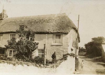 The Thatches with Harry and Ella Ford and their son Elwyn, undated