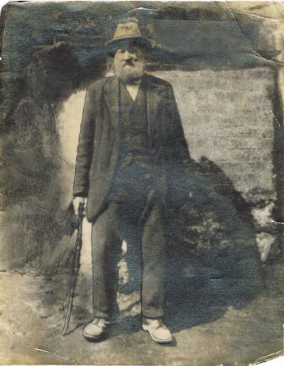 George Stone, Great Grandmother Tucker's father, aged 90. He walked from East Portlemouth to take his photograph.